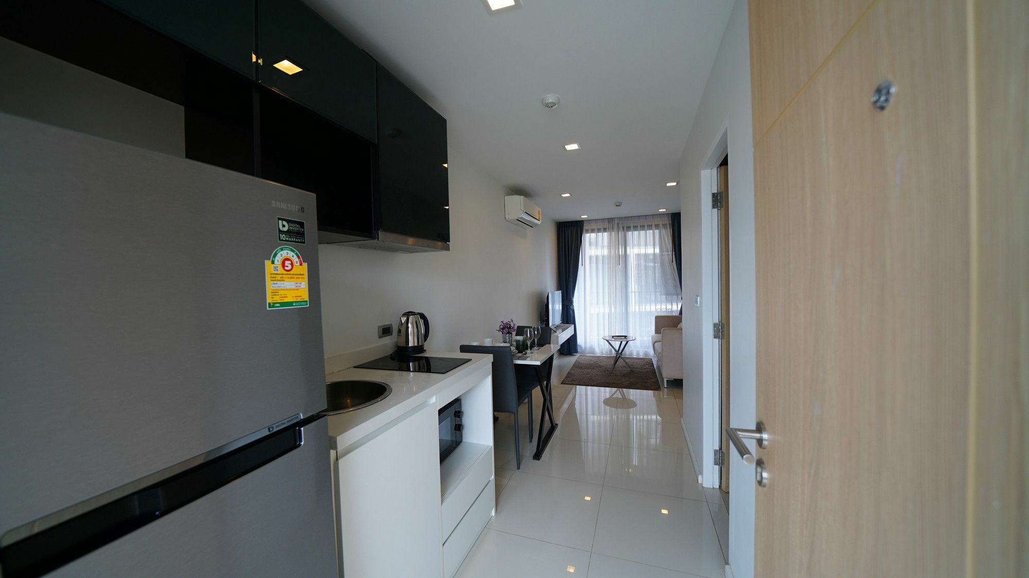 Apartamento Urban Attitude Pattaya Exterior foto